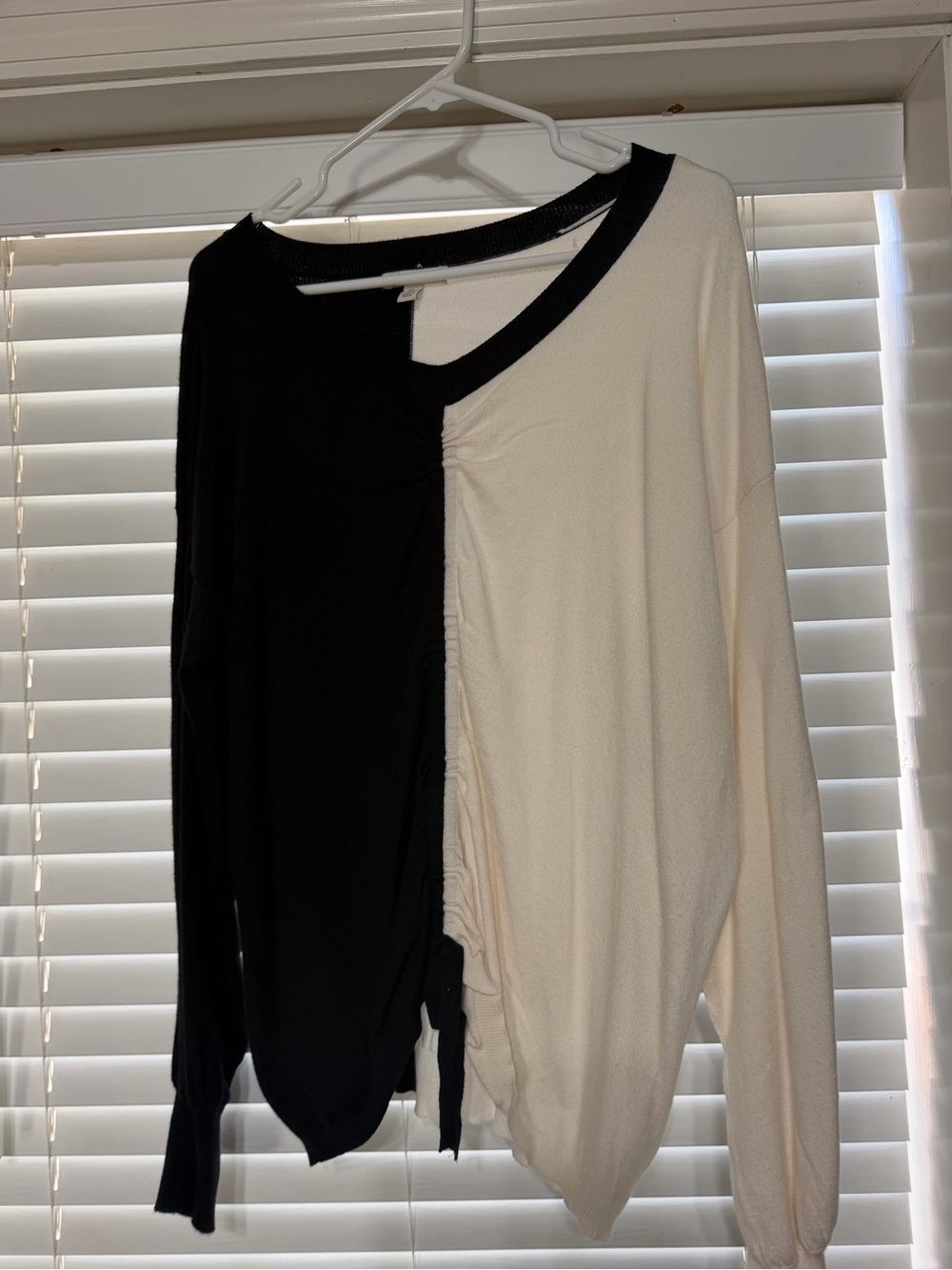 Cato Black & Cream Ruched Long-Sleeve Tee